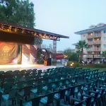 Akka Claros 4*