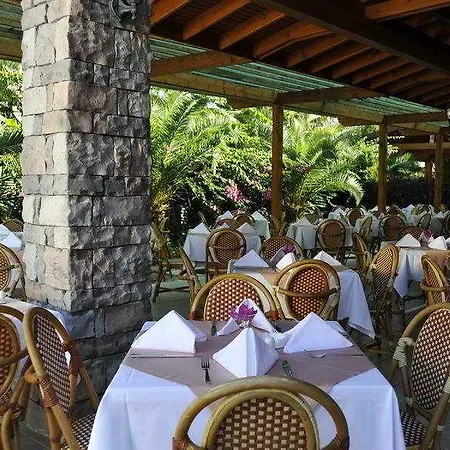 Resort Akka Claros