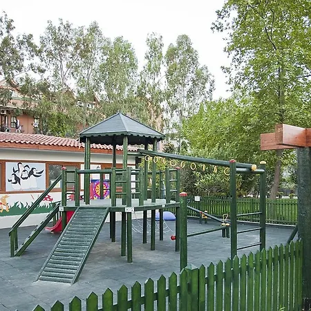Resort Akka Claros