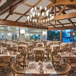 Resort Akka Claros