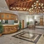 Resort Akka Claros