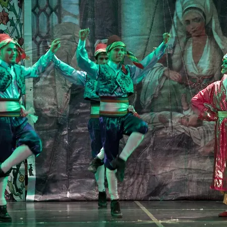 Akka Claros 리조트