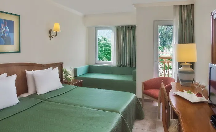 Resort Akka Claros 4*